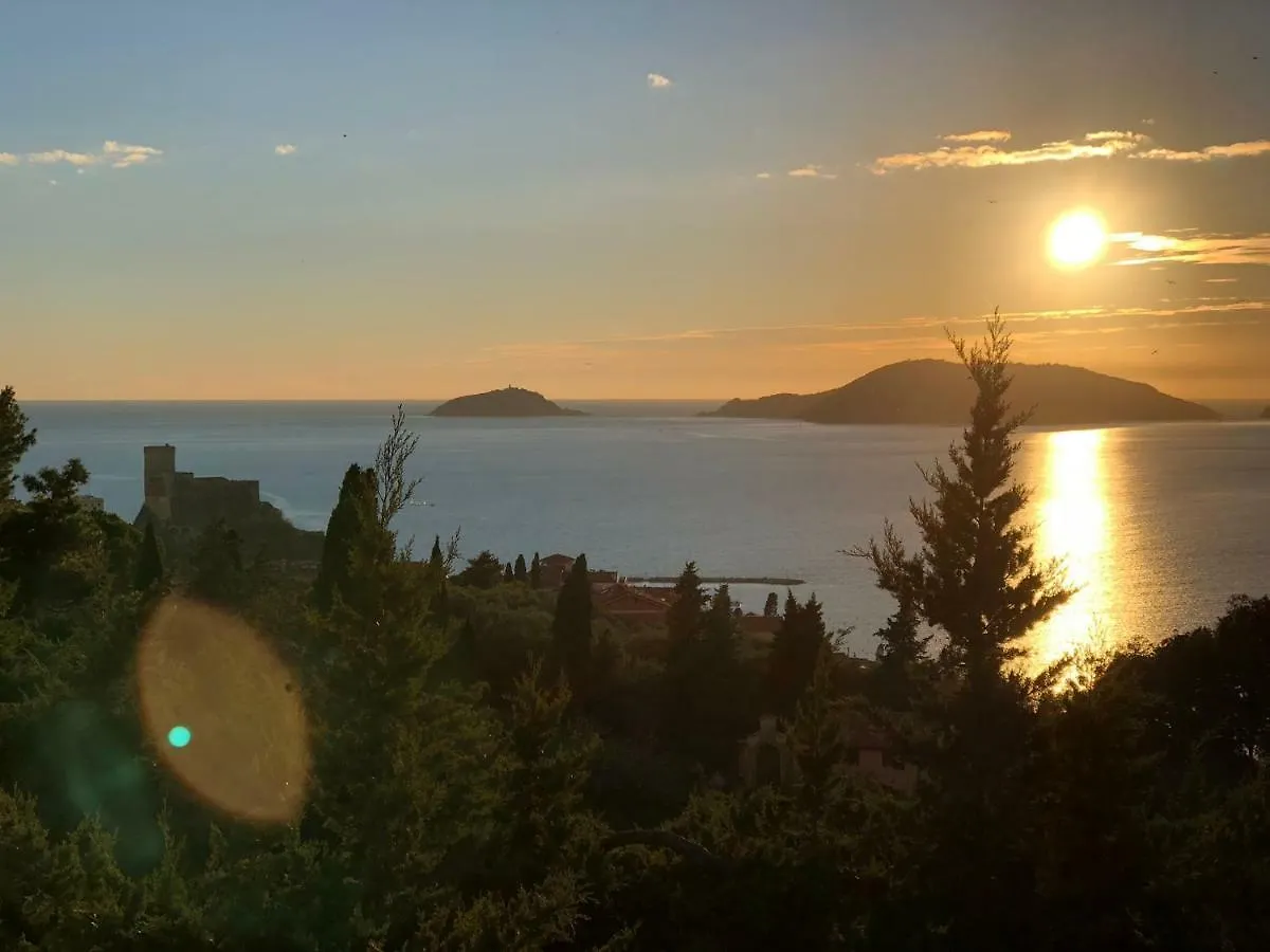 Apartment Very Nice Flat In Lerici