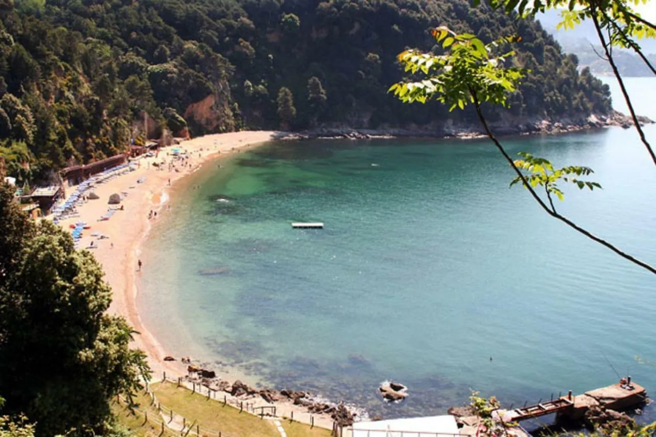 Very Nice Flat In Lerici Apartment