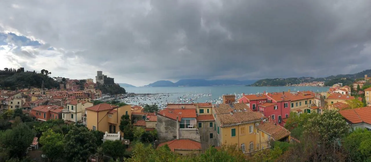 Apartment Very Nice Flat In Lerici Italy